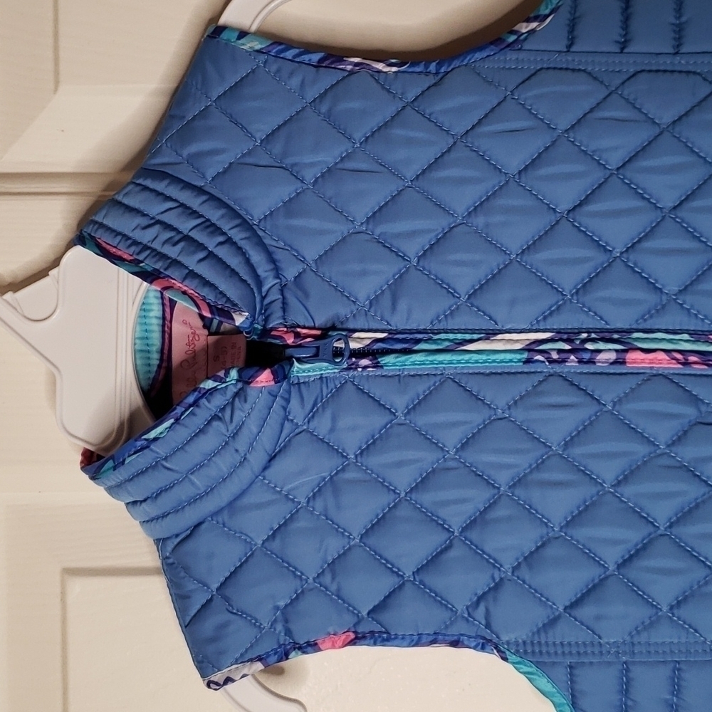 Lilly Pulitzer Bay Blue Lucy Quilted Vest - Picture 2 of 8
